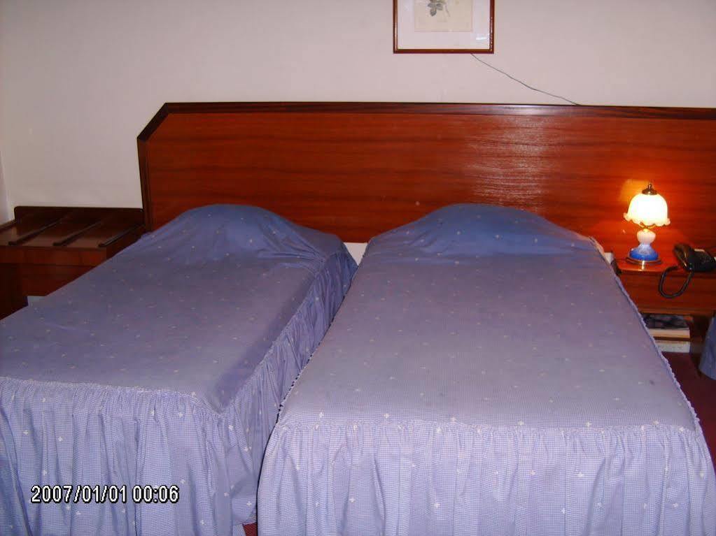 Olhos Pretos Hotel Caldas Da Rainha Exterior photo